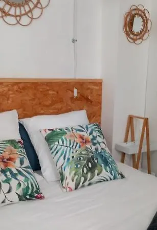 Apartment One Hundred