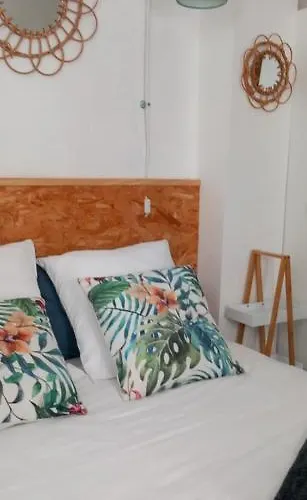 Apartment One Hundred