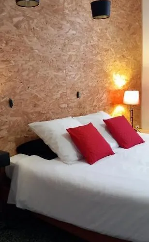 One Hundred-clim-patio-spa-parking-bbq-lit électrique Appartamento Carcassonne