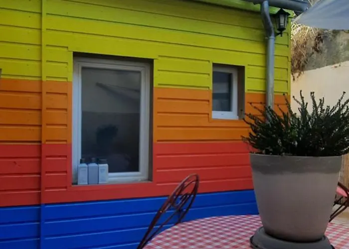 Apartment One Hundred *